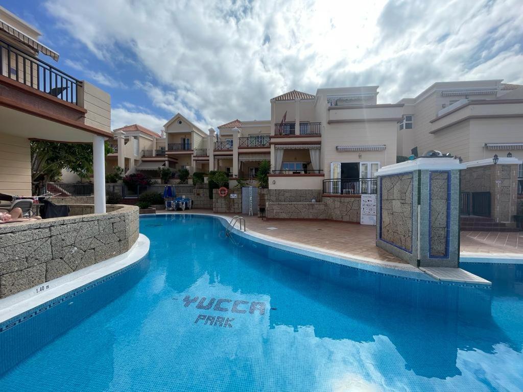 Sarah'S Apartment - Playa Fanabe Costa Adeje  Esterno foto